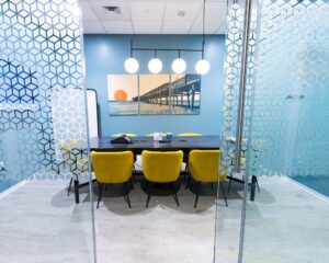 meeting rooms and day offices